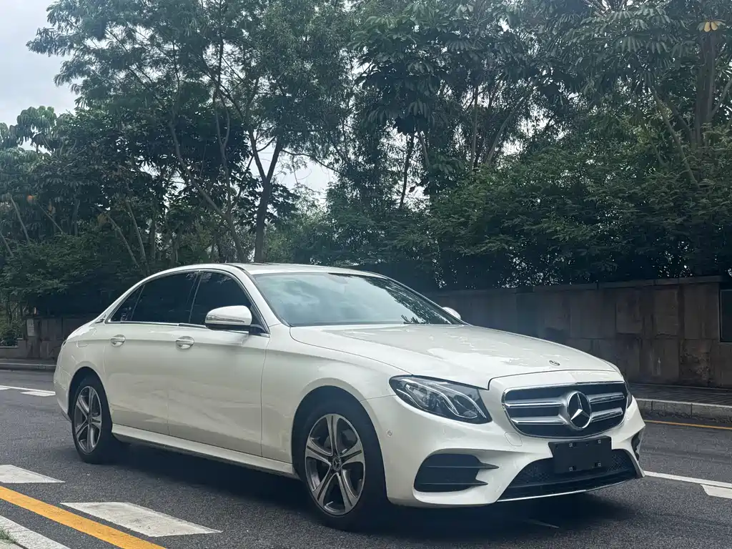 Mercedes-Benz E-Class 2019