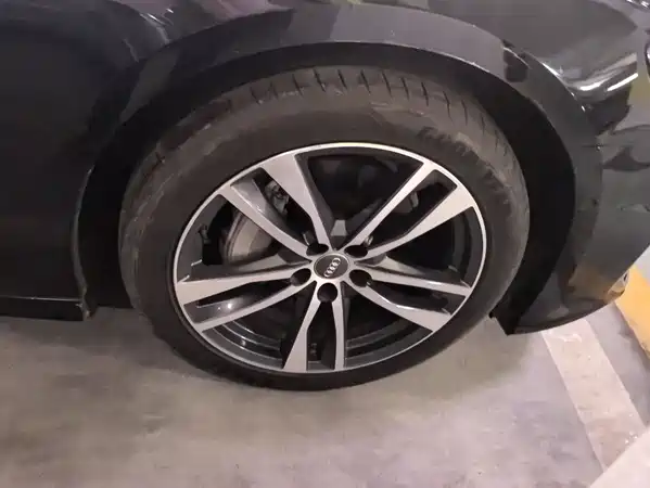 Audi A6L 2020