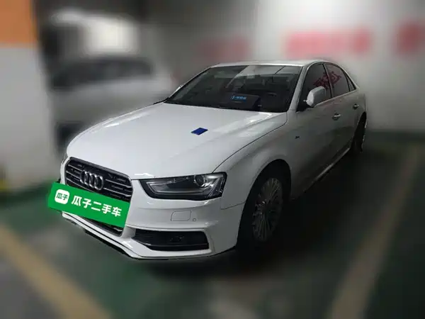 Audi A4L 2016