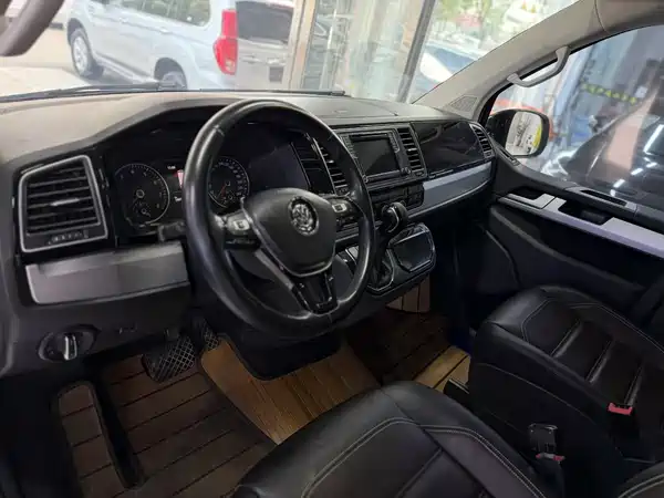 Volkswagen Metroway 2016