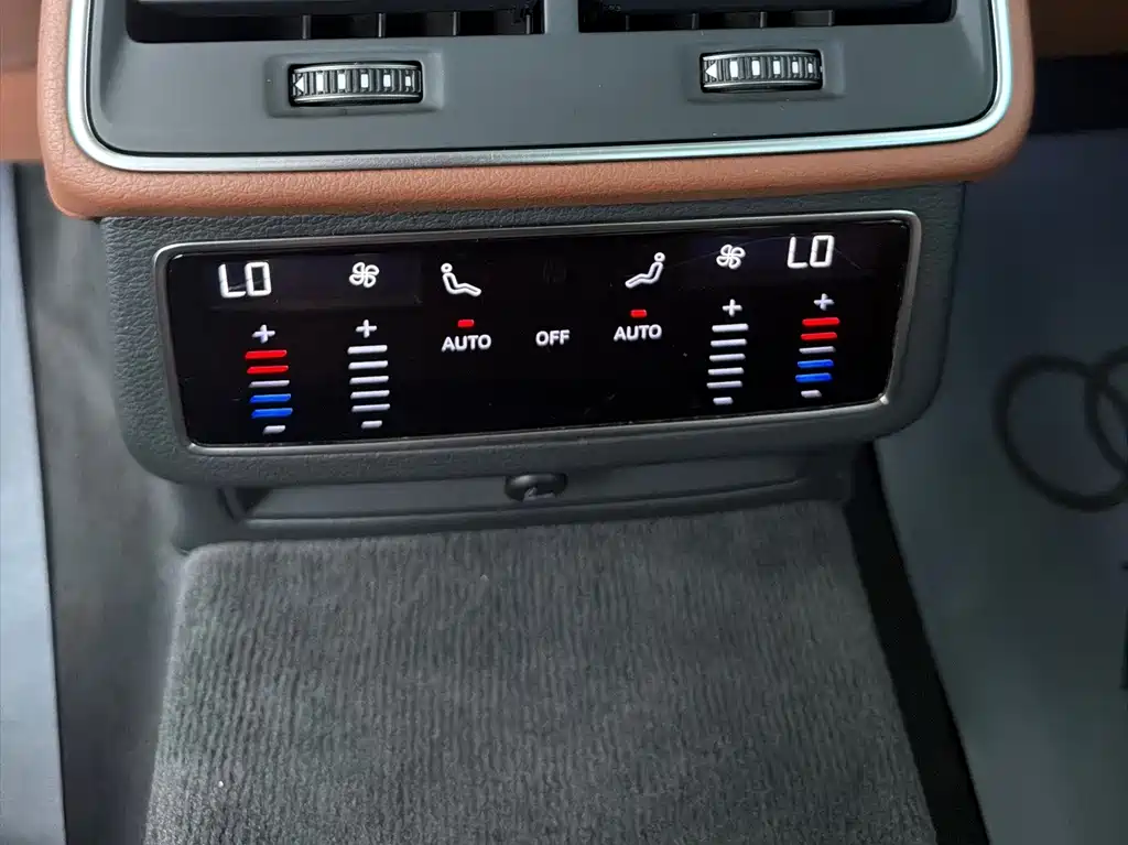Audi A6L 2020 — фото 20