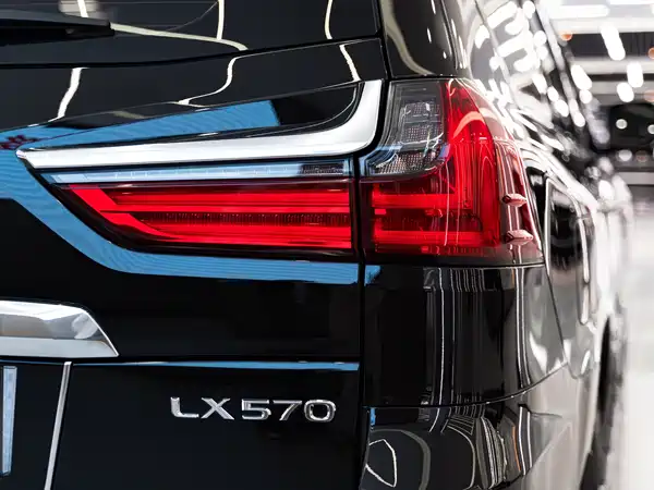 Lexus LX 2019
