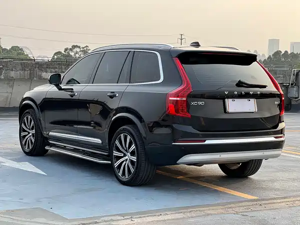 Volvo XC90 2022