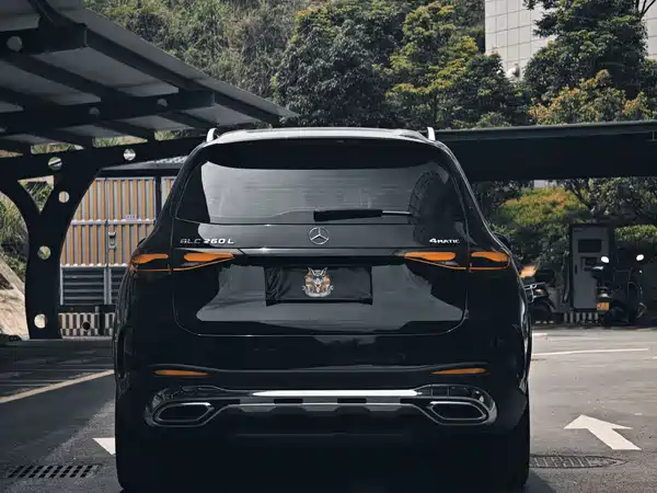 Mercedes-Benz GLC 2023
