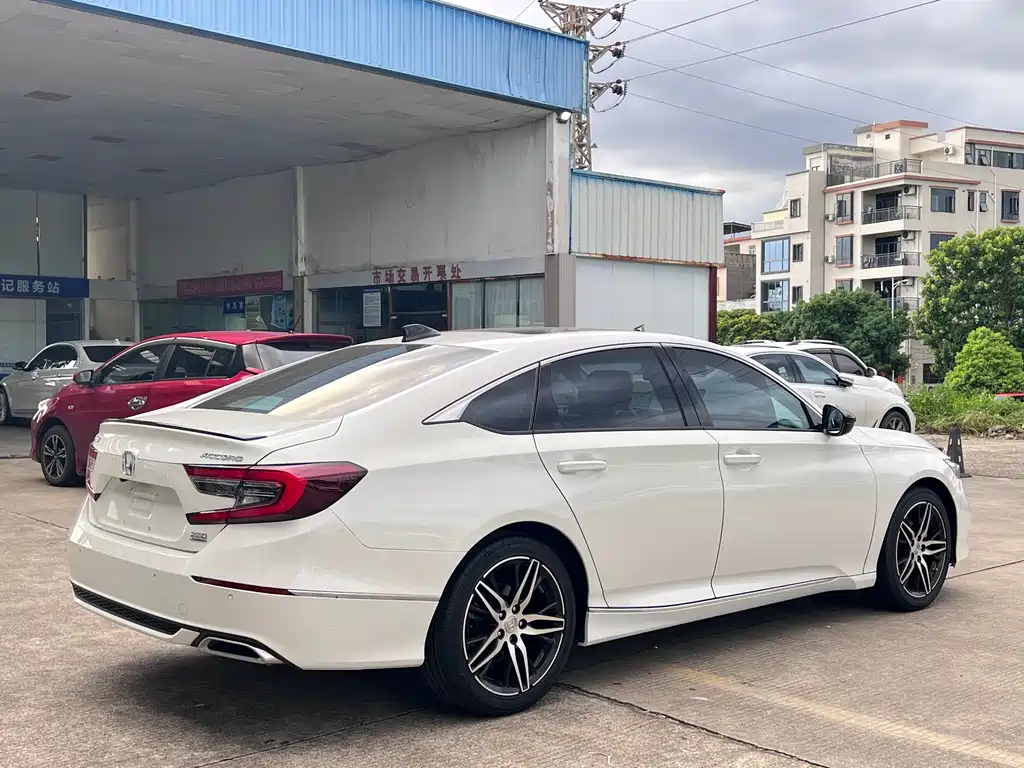 Honda Accord 2023