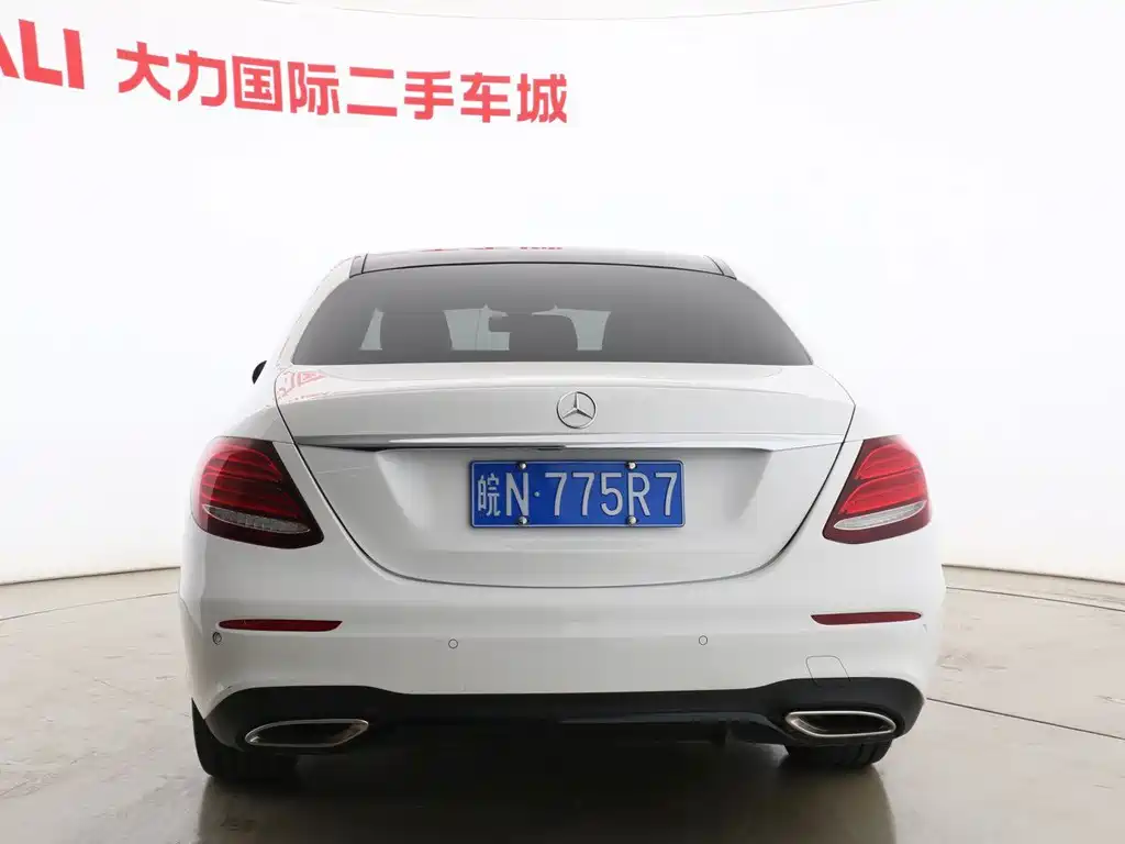 Mercedes-Benz E-Class 2021 — фото 14