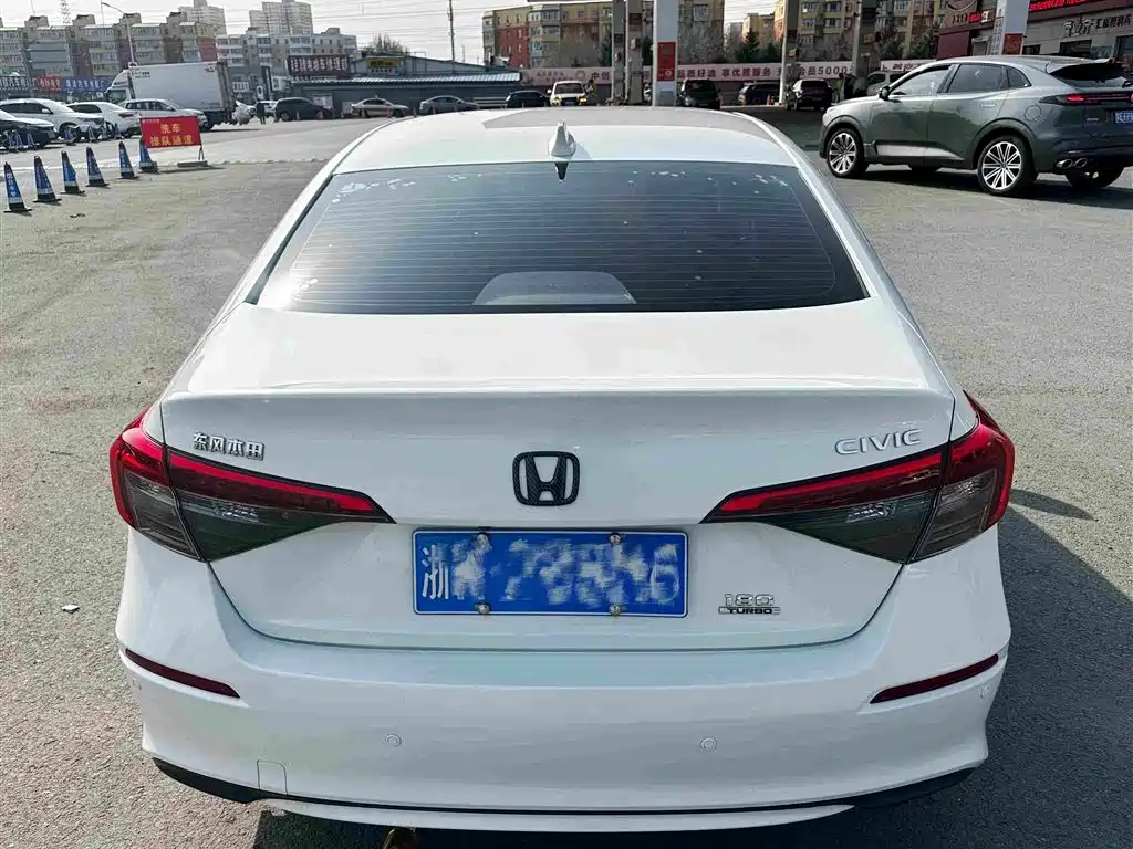 Honda Civic 2021 — фото 18