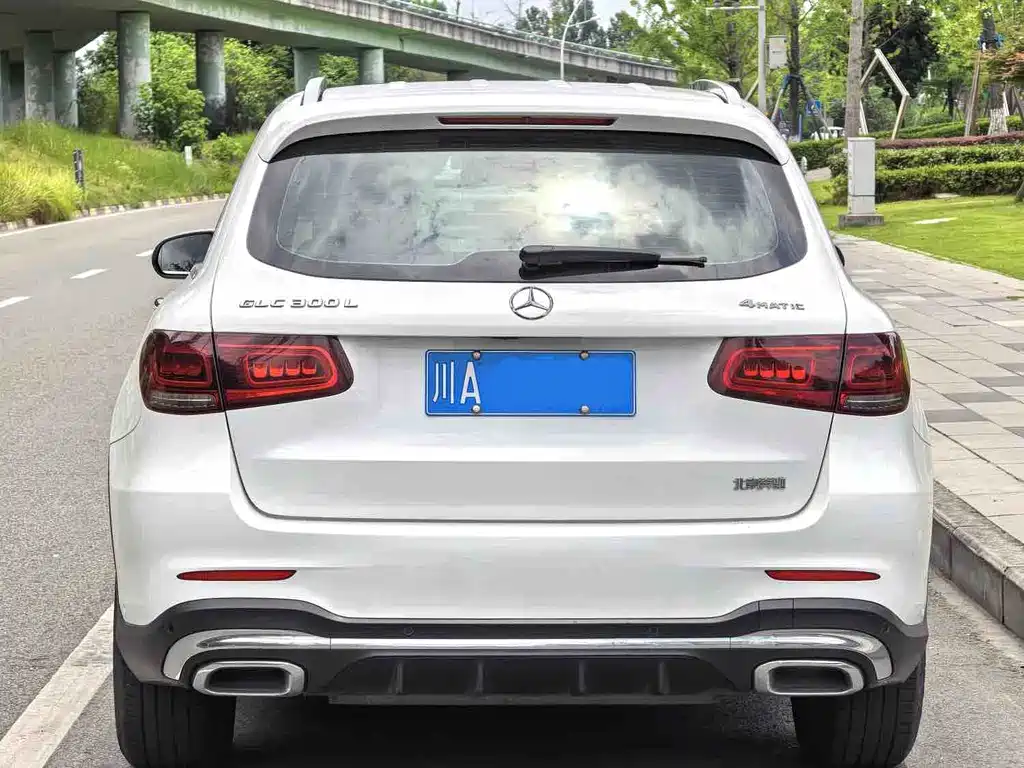 Mercedes-Benz GLC 2020 — фото 8