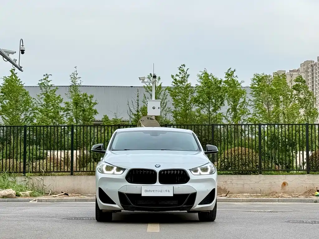 BMW X2 2023 — фото 3