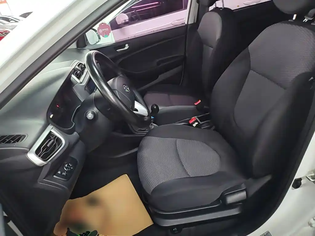 Hyundai Accent 2019 — фото 15