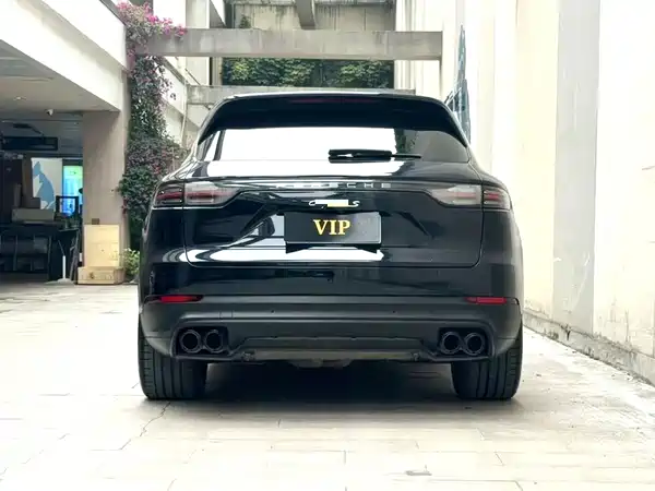Porsche Cayenne 2020