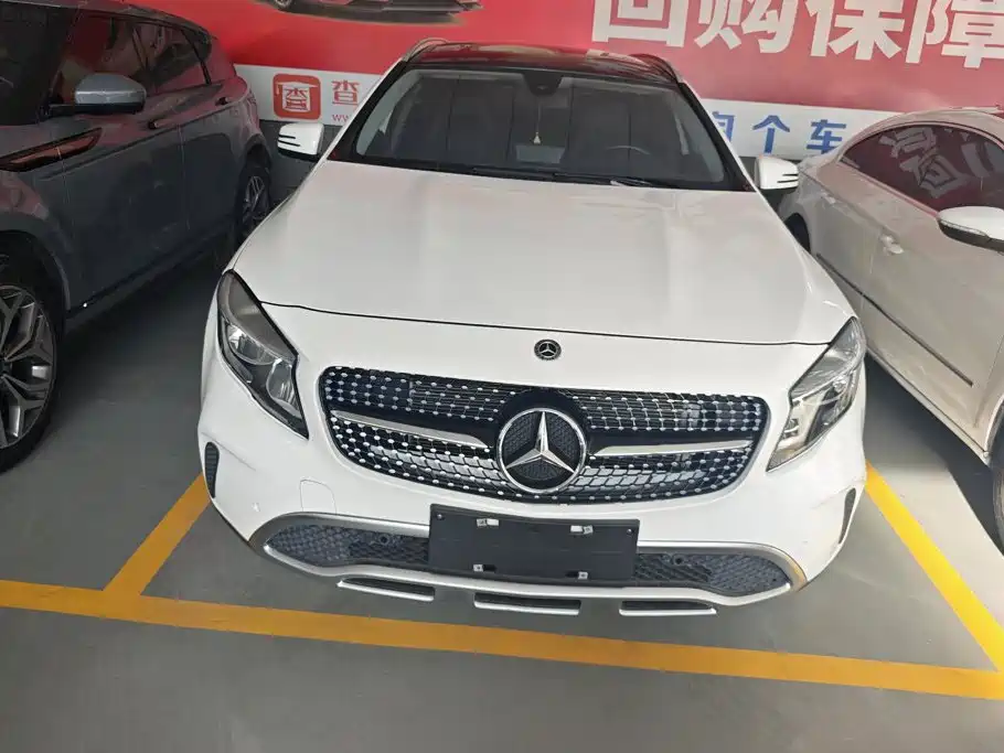Mercedes-Benz GLA 2019