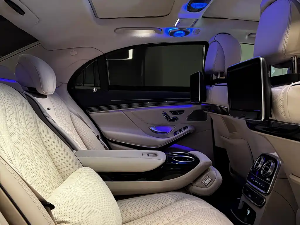 Mercedes-Benz S-Class AMG 2015 — фото 8