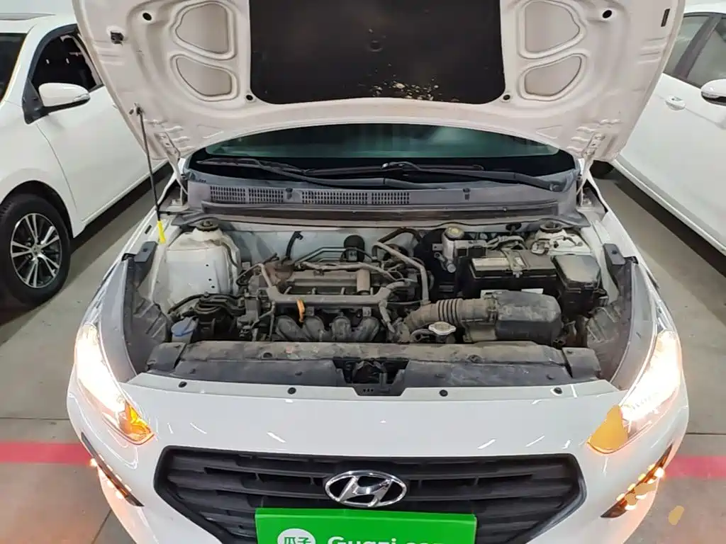 Hyundai Accent 2019 — фото 20