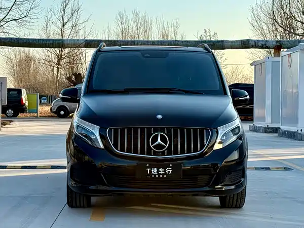 Mercedes-Benz V-Class 2016
