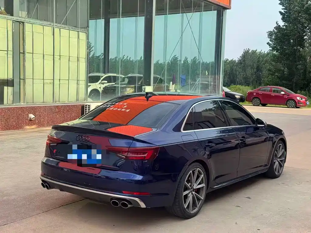Audi S4 2019