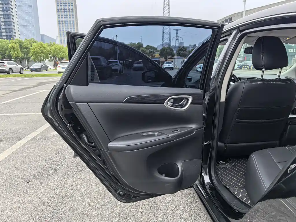 Nissan Sylphy EV 2021 — фото 17