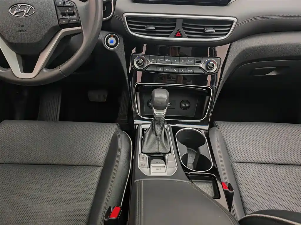 Hyundai Tucson 2020 — фото 13