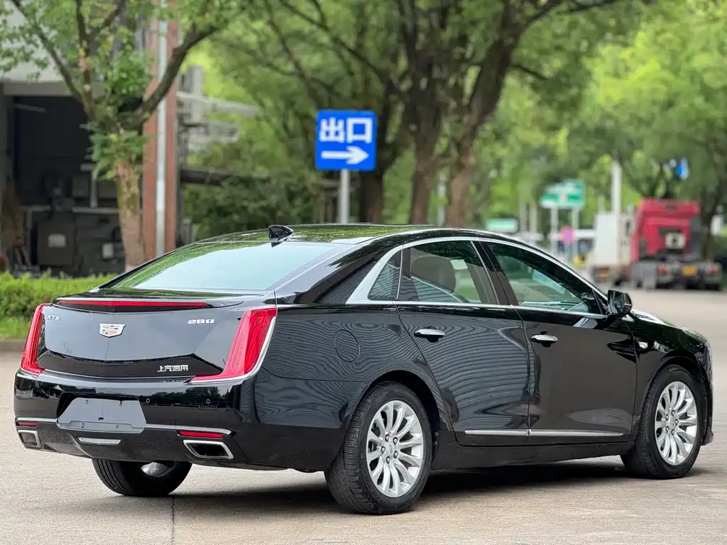 Cadillac XTS 2019 — фото 4