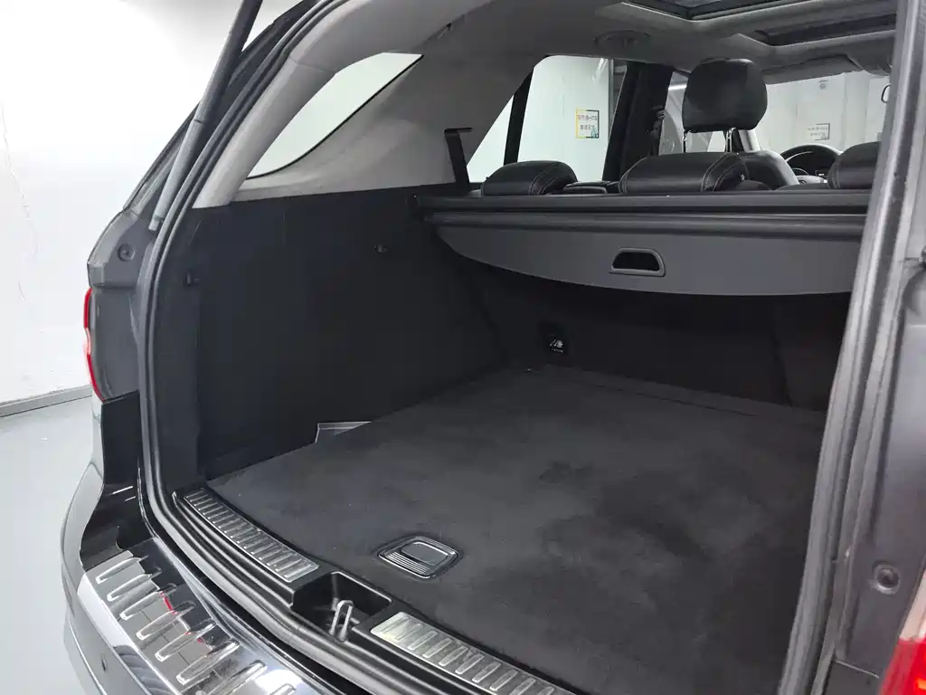 Mercedes-Benz M-Class 2013 — фото 13