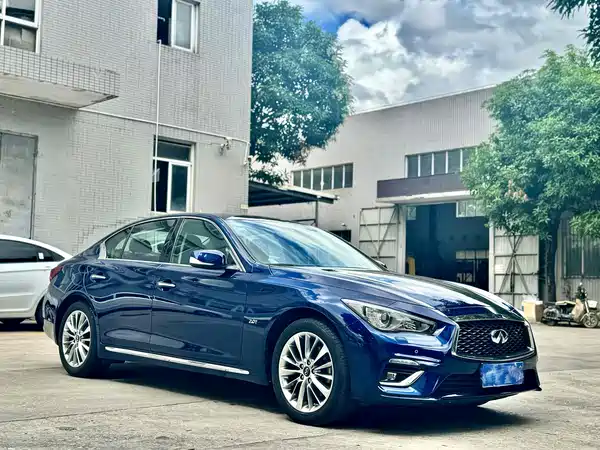 Infiniti Q50L 2019