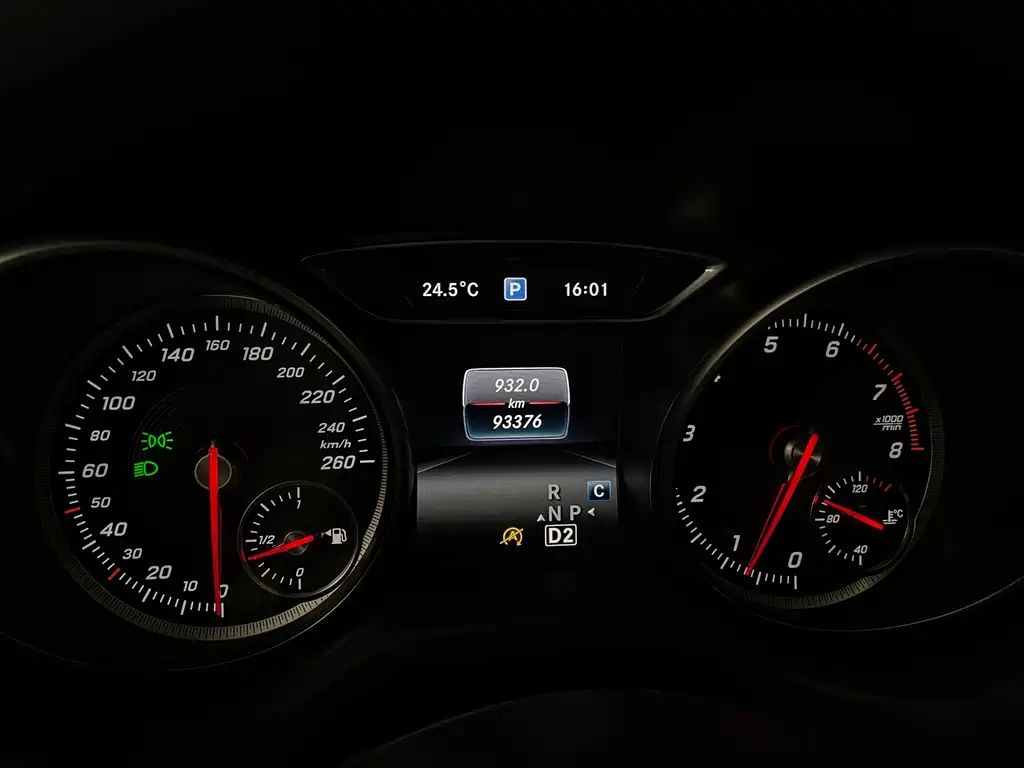 Mercedes-Benz CLA 2018 — фото 16