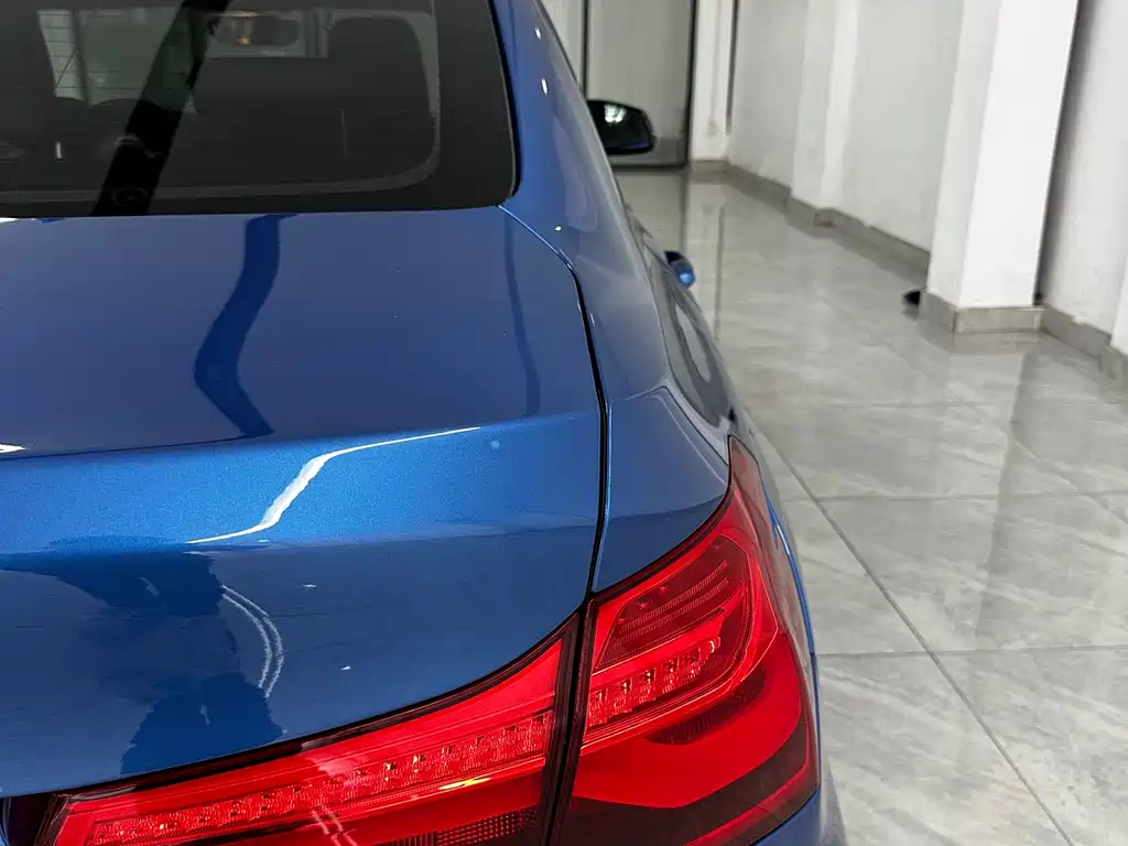 BMW 1 Series 2020 — фото 15