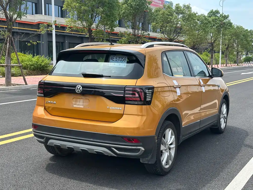 Volkswagen T-Cross 2020 — фото 9