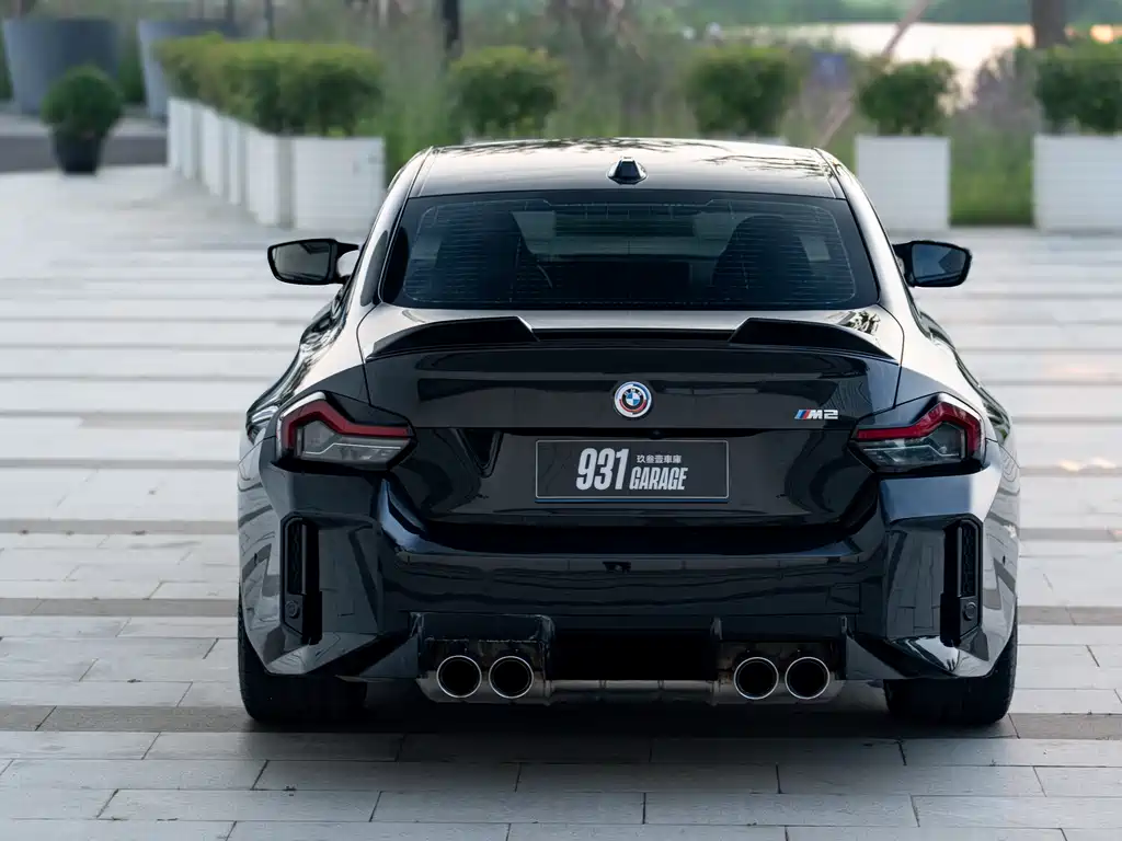 BMW M2 2023