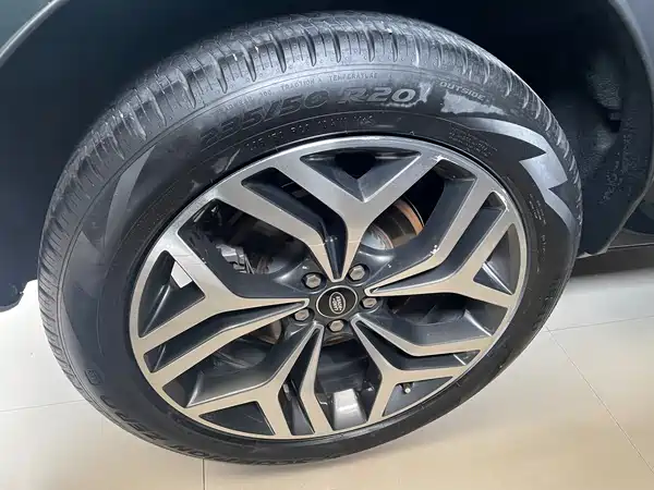 Land Rover Range Rover Evoque 2024