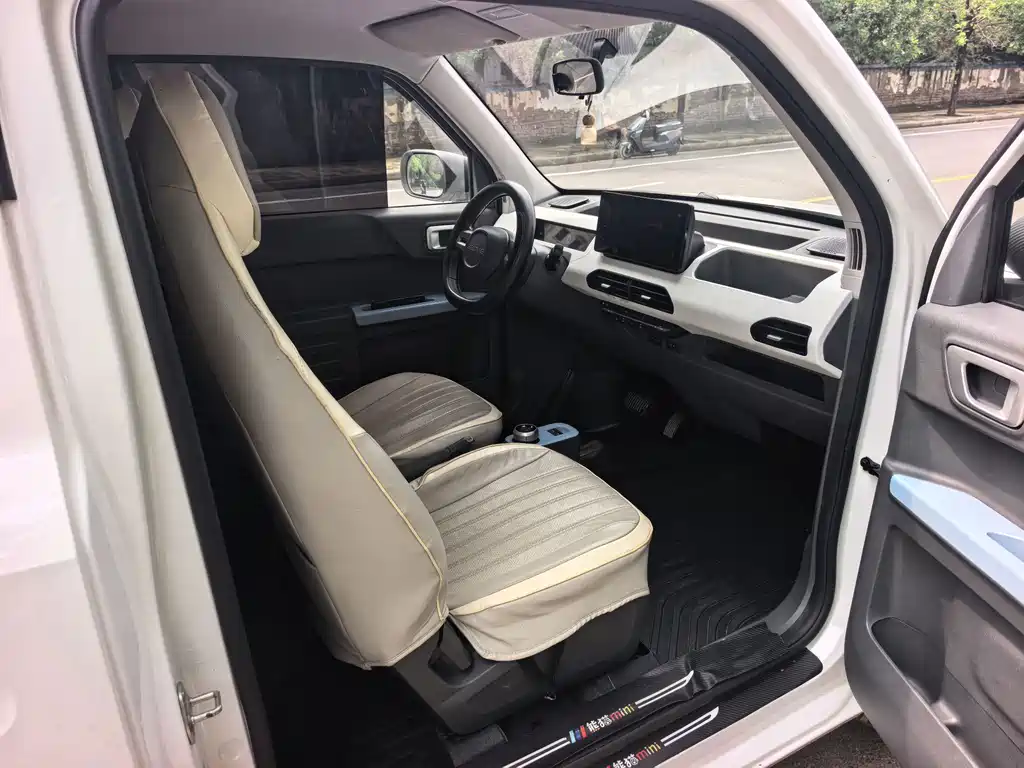 Geely Galaxy Panda 2024 — фото 15