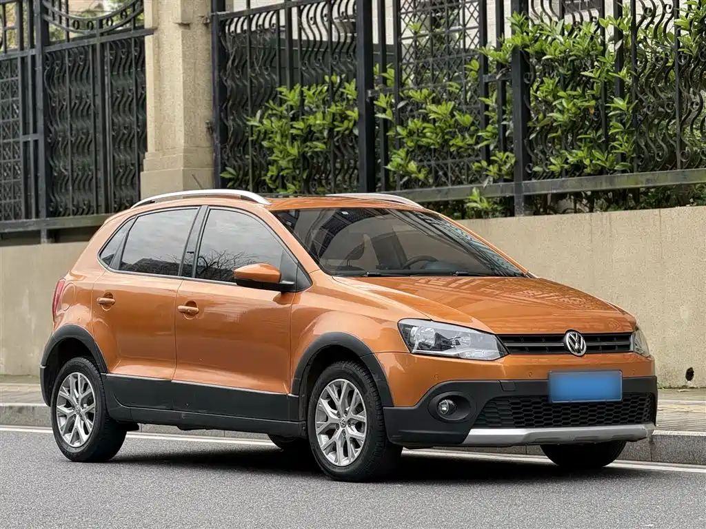 Volkswagen Polo 2017 — фото 22