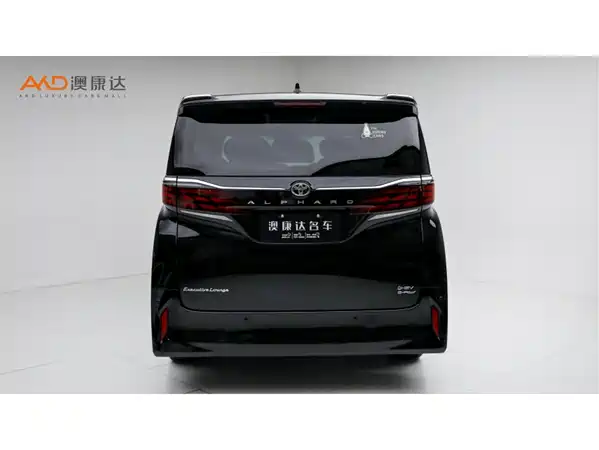 Toyota Alphard 2025