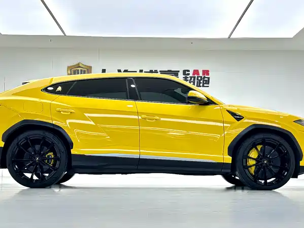 Lamborghini Urus 2019