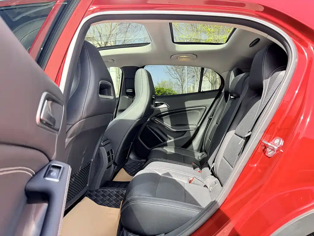 Mercedes-Benz GLA 2019 — фото 24