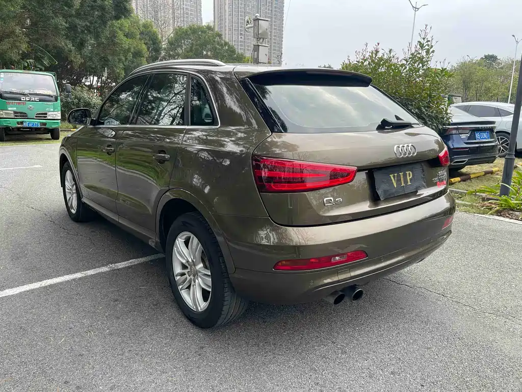 Audi Q3 2015 — фото 4