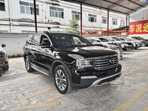 GAC Trumpchi GS8 2018