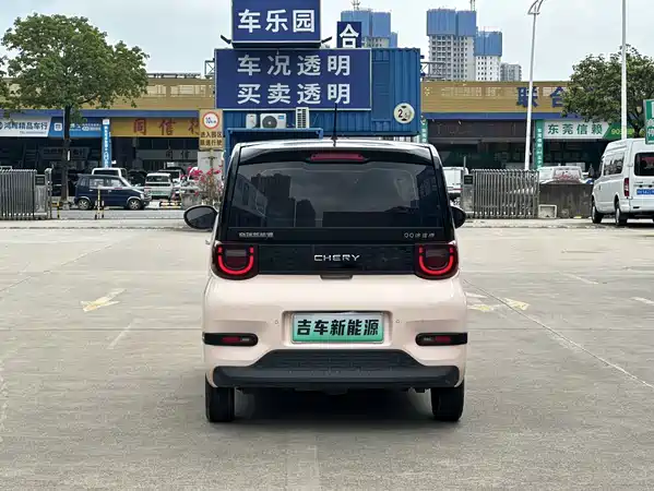 Chery QQ Ice Cream 2024