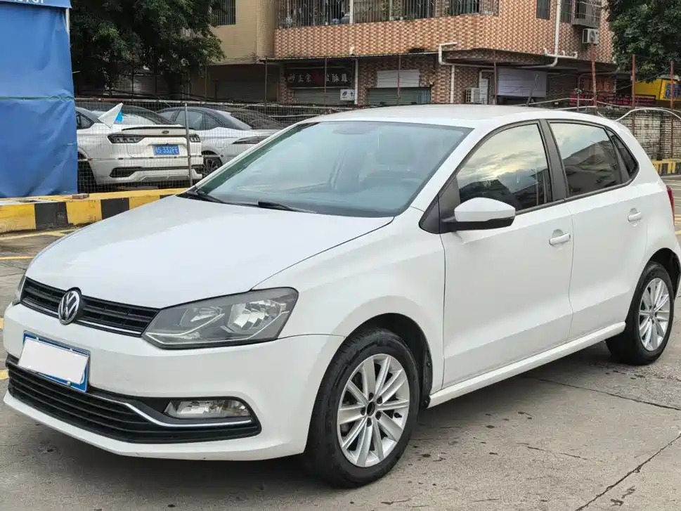 Volkswagen Polo 2015