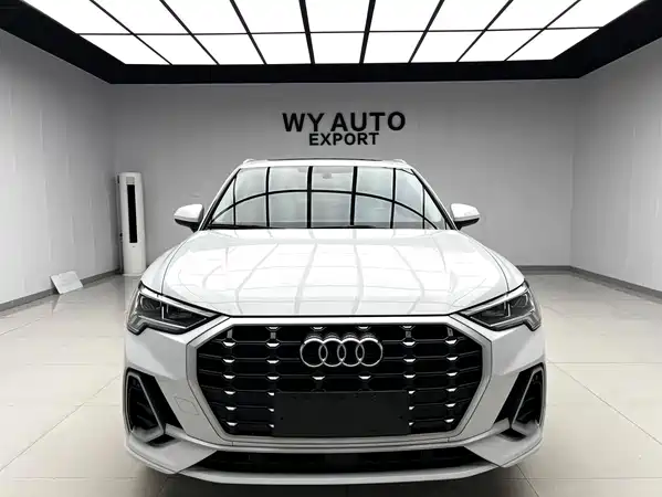 Audi Q3 2021