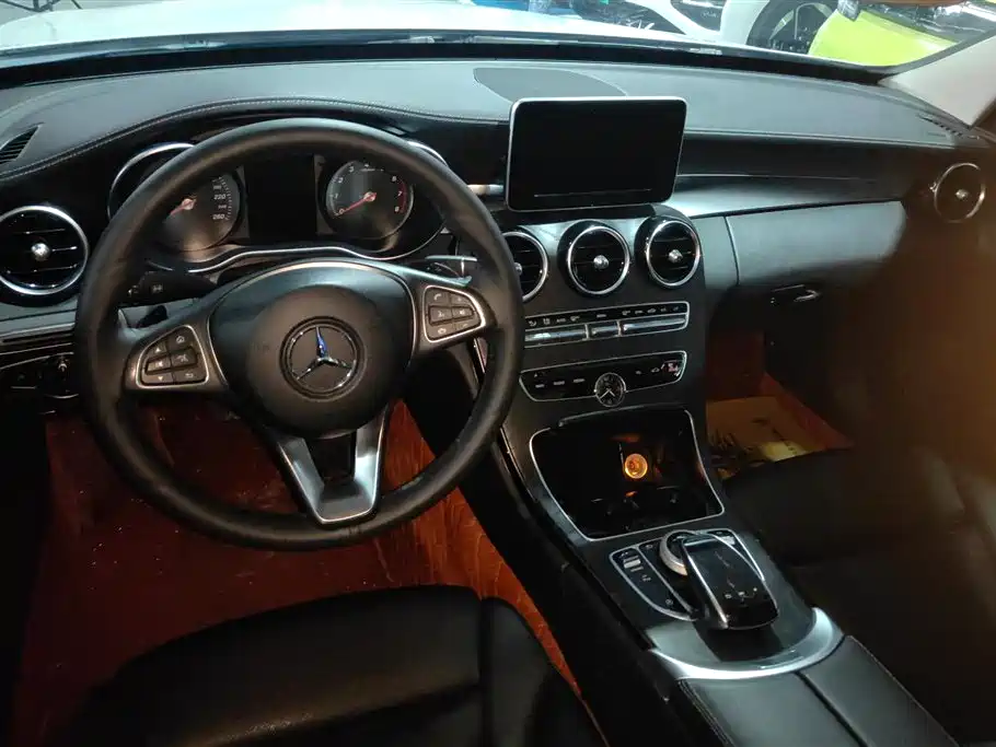 Mercedes-Benz C-Class 2016 — фото 12