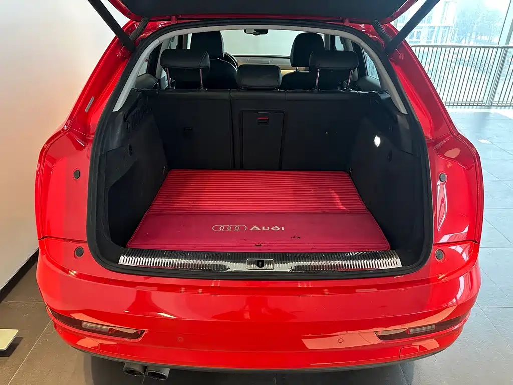 Audi Q3 2017 — фото 10