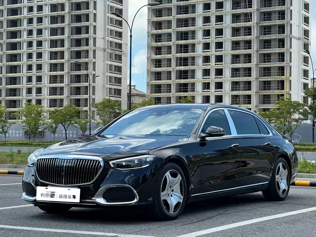 Mercedes-Benz S-Class 2024