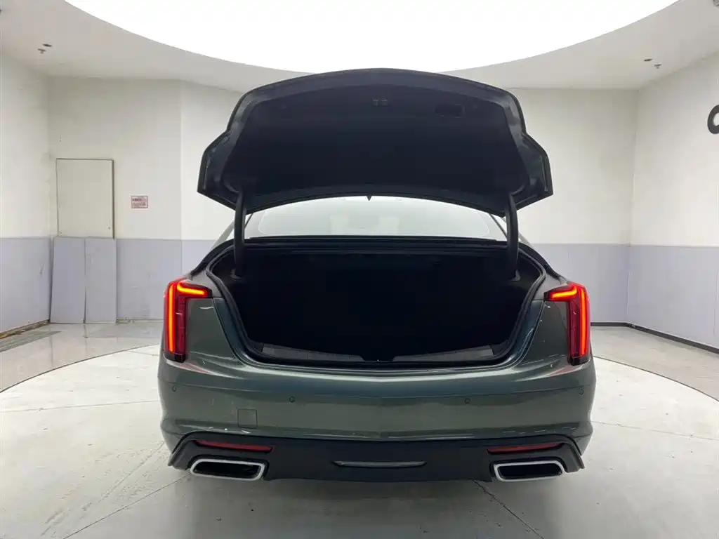 Cadillac CT5 2021 — фото 28