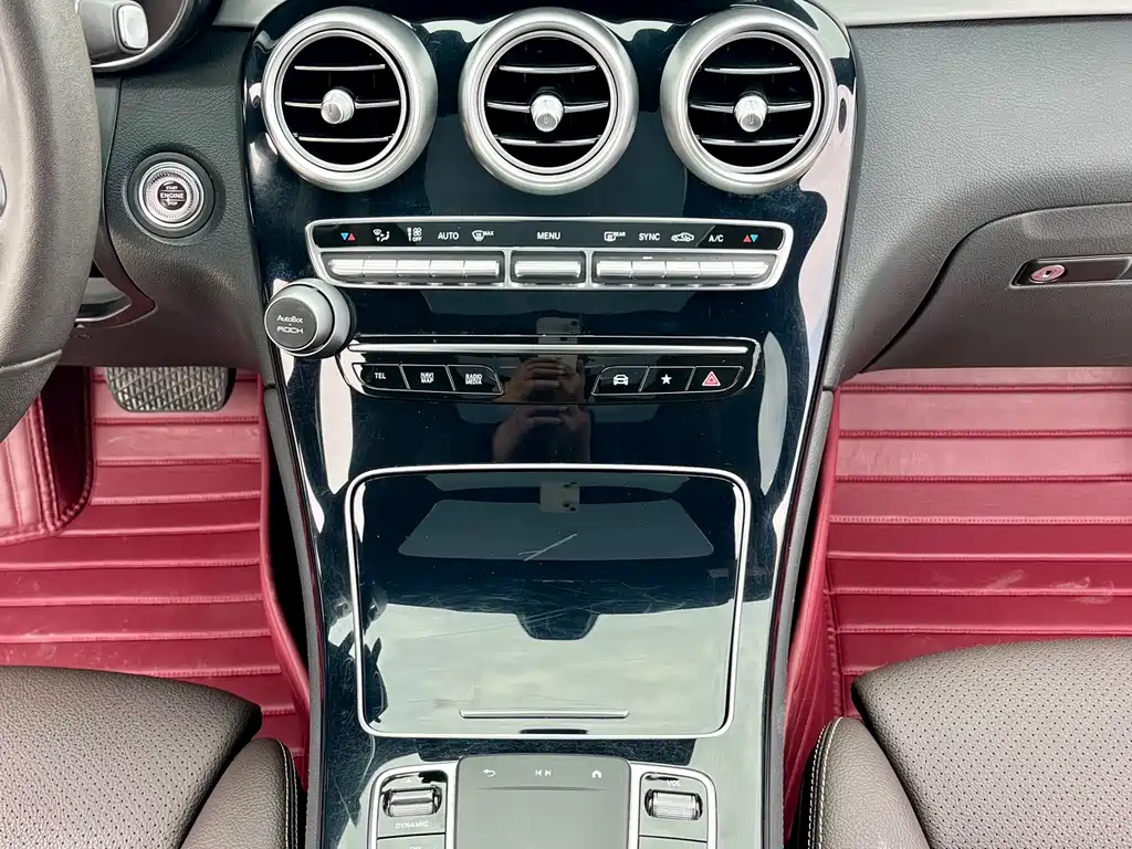 Mercedes-Benz GLC 2020 — фото 15