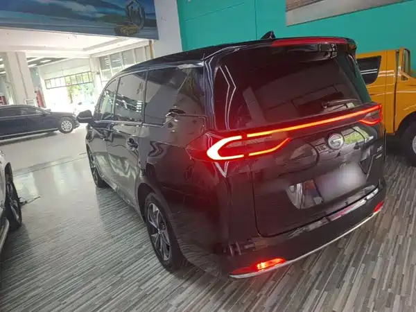 GAC Trumpchi M6 2022