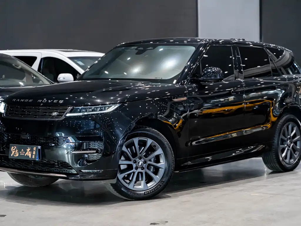 Land Rover Sport 2023 — фото 1