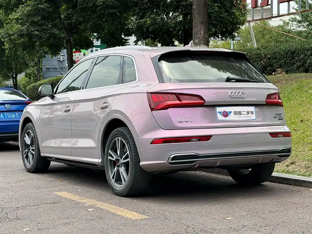 Audi Q5L 2019 — фото 4