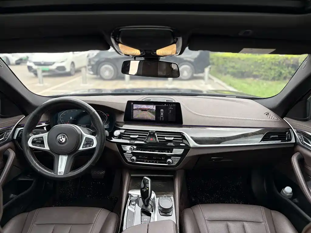 BMW 5 Series 2020