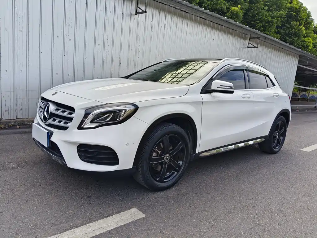 Mercedes-Benz GLA 2019